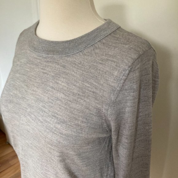 NWOT: CLUB MONACO Essential Crewneck Sweater, Grey, M/M - Picture 5 of 10